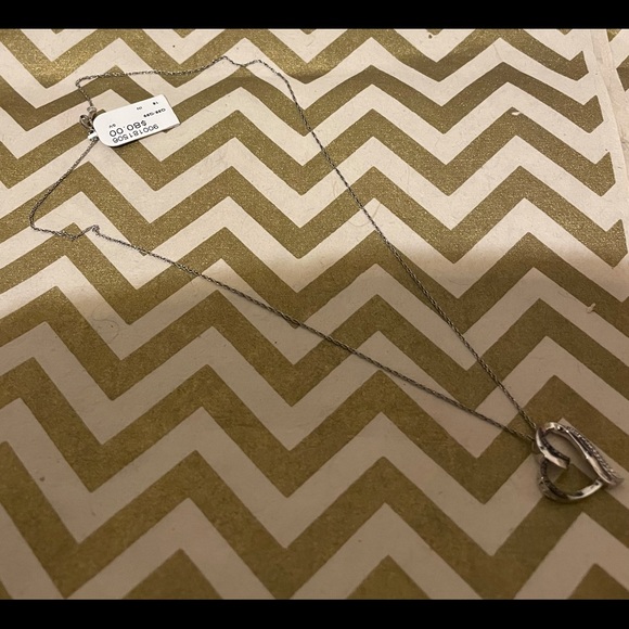 Necklaces - Picture 2 of 4